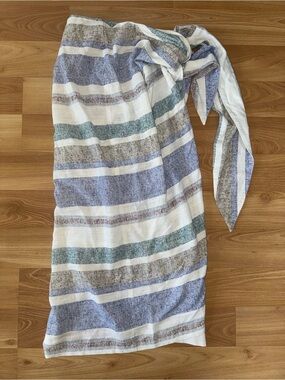 ZARA women’s side tie skirt or cover up